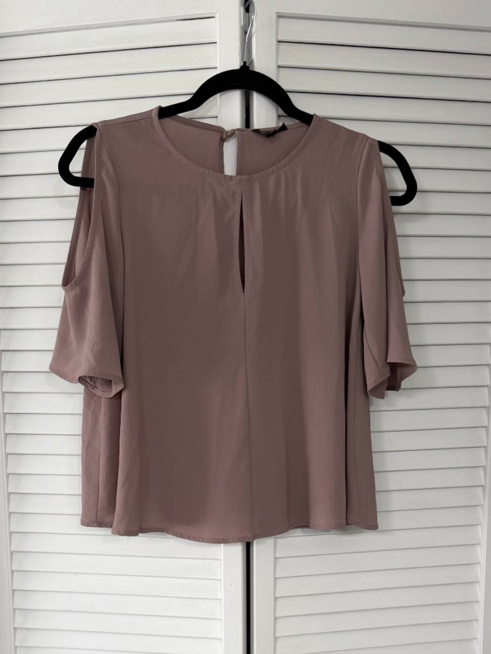 Topshop Flowy top Size 2